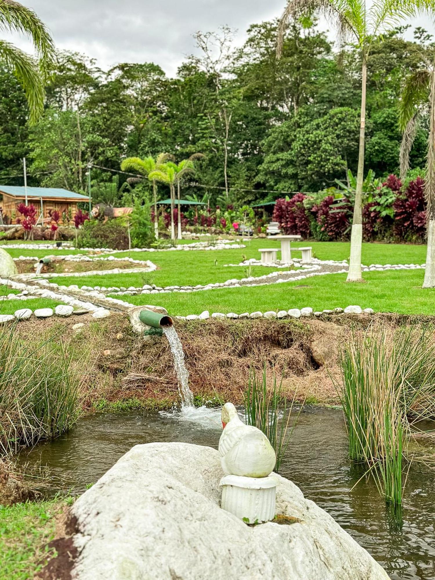 Cabanas Rio Escondido En La Fortuna Luaran gambar