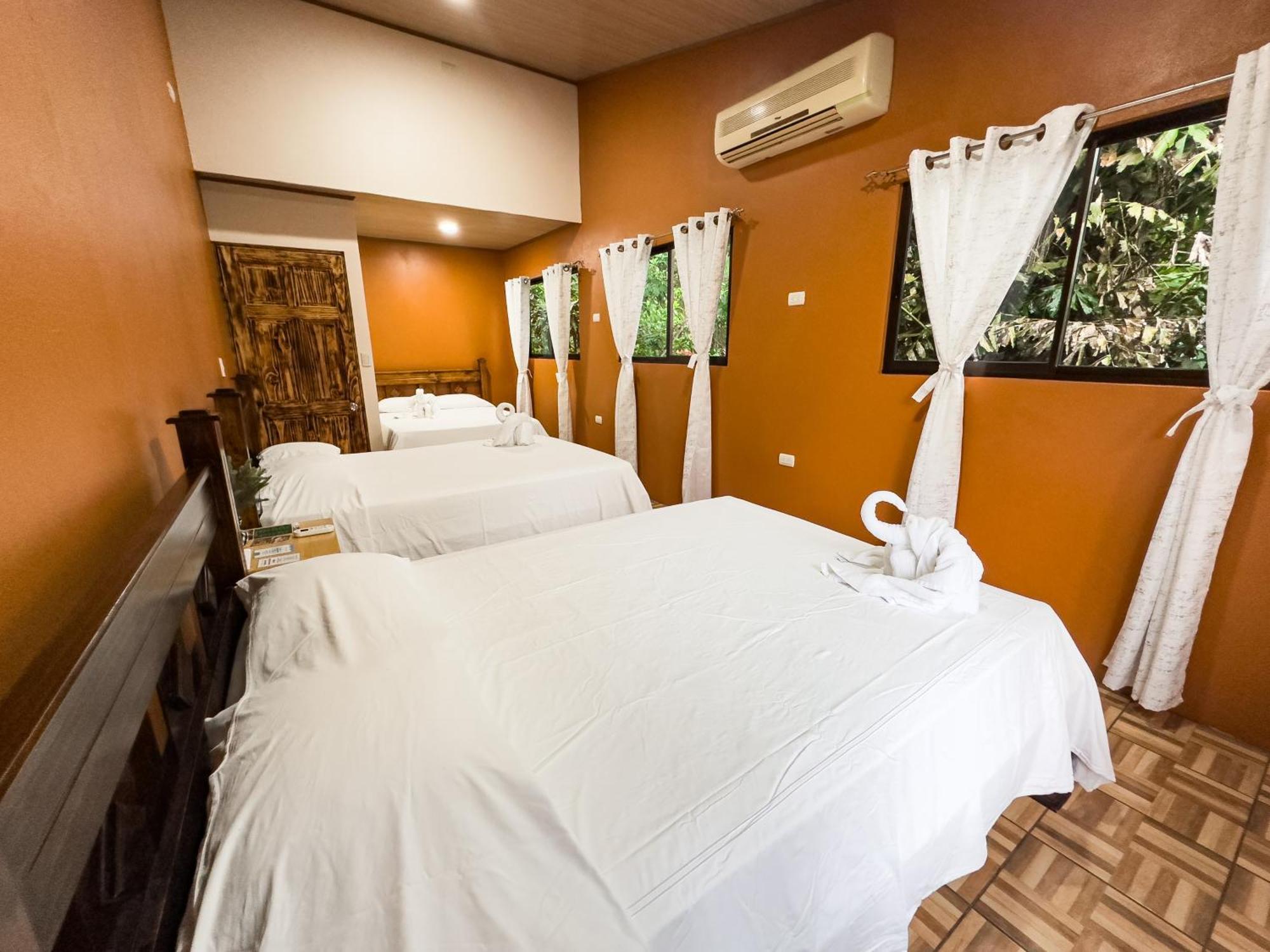 Cabanas Rio Escondido En La Fortuna Luaran gambar